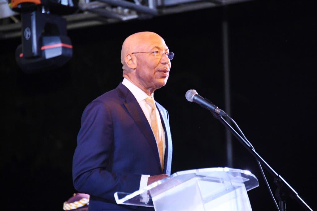 His Excellency Sir Patrick Allen welcomes guests to the Jamaica 55 Independence Reception held on the lawns of King’s House last evening (August 3, 2017).