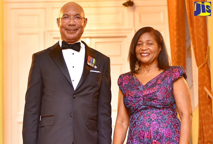 Sir-Patrick-Allen n lady